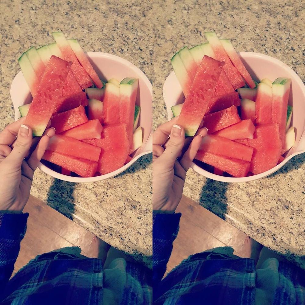 Tranchez la pastèque (ou melon) de cette façon pour une dégustation plus facile | So Busy Girls