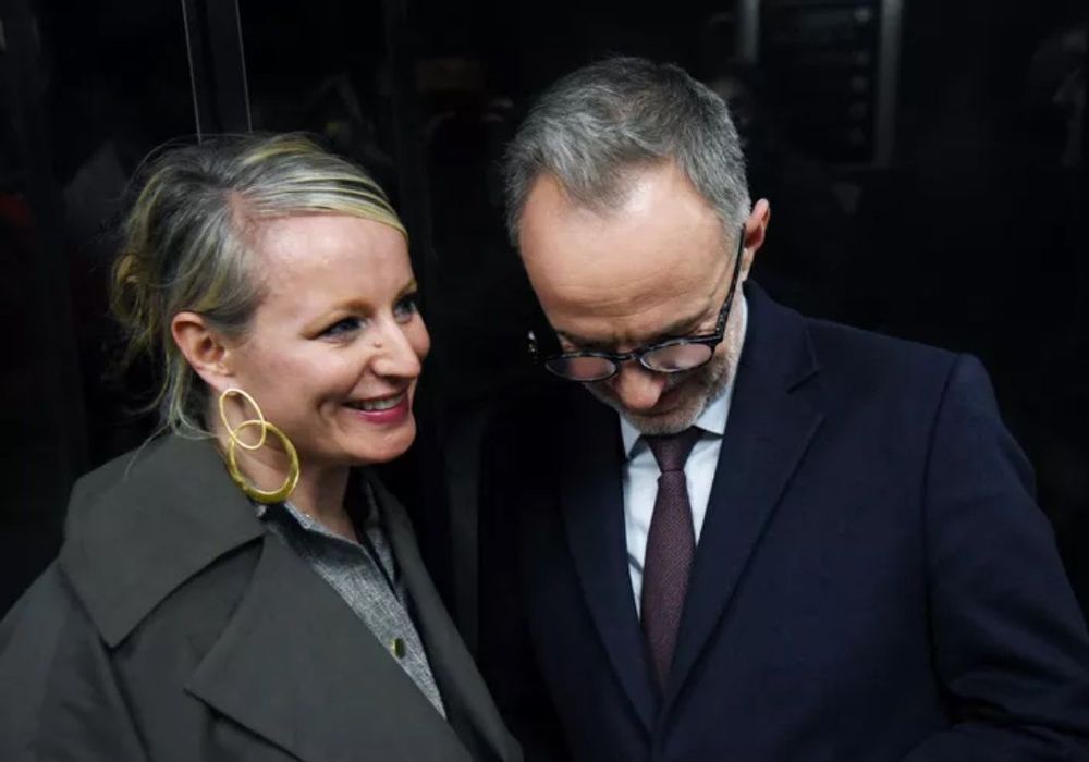 « Être là, tout simplement » : Emmanuel Grégoire dévoile la priorité qu’il refuse d’abandonner après son élection à Paris | So Busy Girls