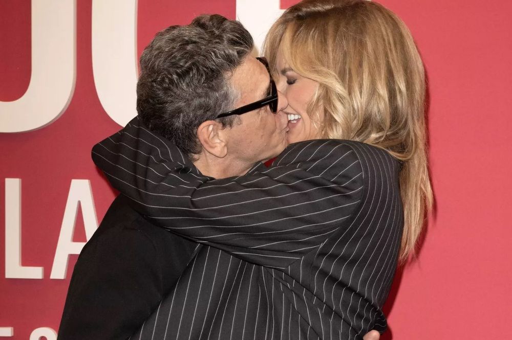 "Ils se sont séparés…" : Adriana Karembeu et Marc Lavoine au coeur des rumeurs après les révélations d'un chroniqueur de TBT9 | So Busy Girls