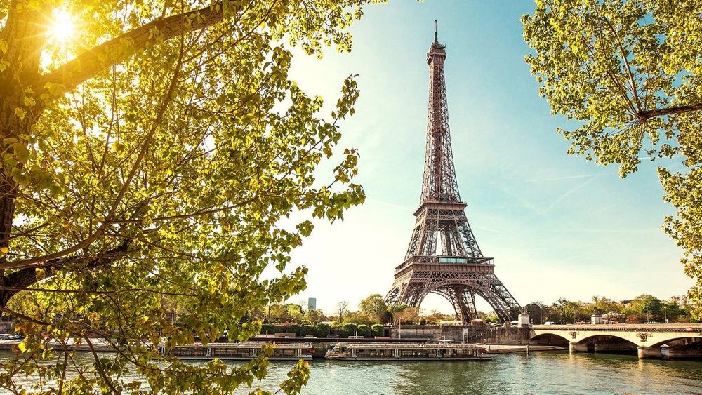 5 choses incontournables à faire absolument à Paris | So Busy Girls