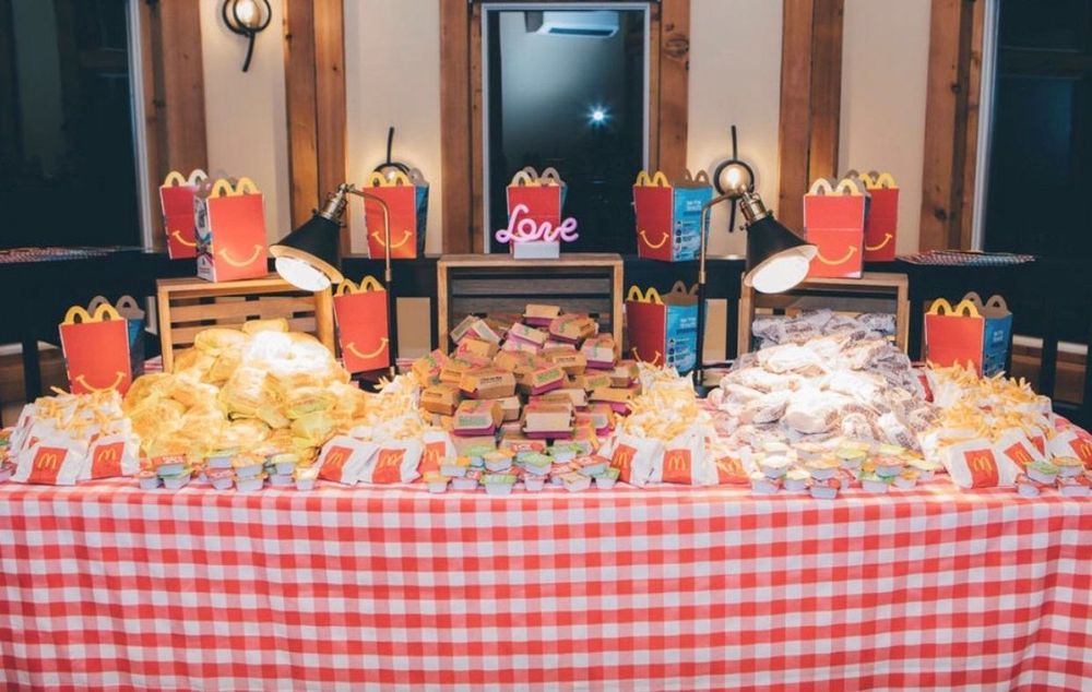 McDonald's propose désormais des « buffet mariages » avec tous ses produits iconiques | So Busy Girls