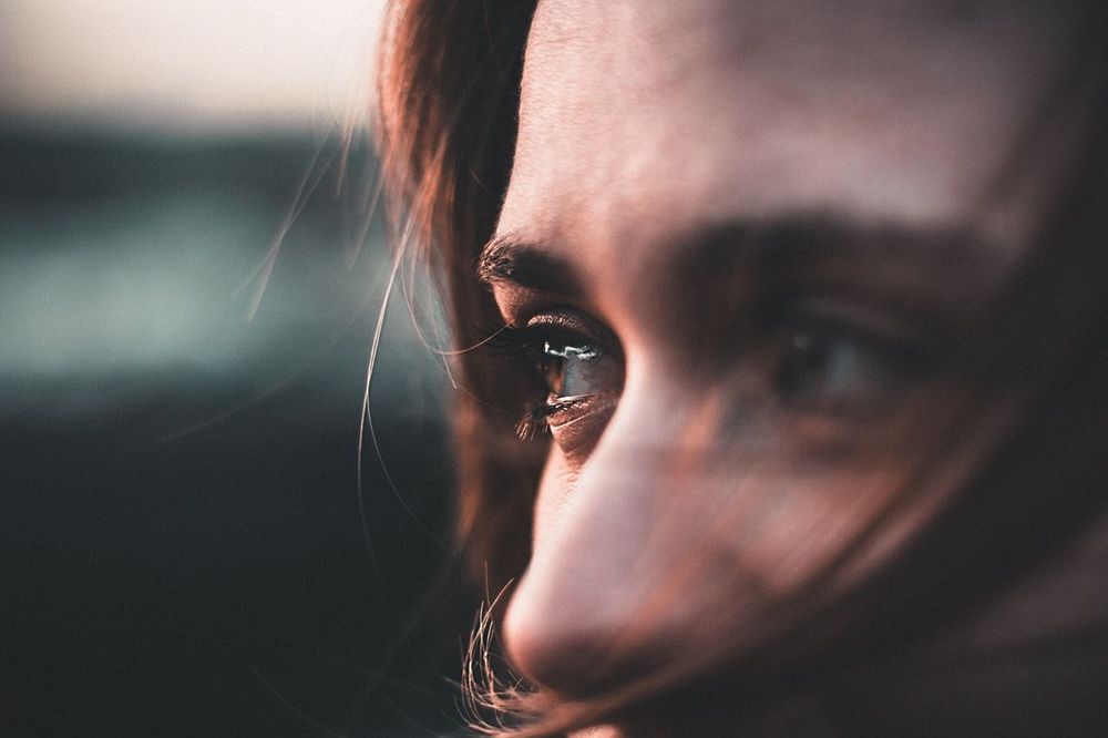 16 signes que tu es hypersensible | So Busy Girls