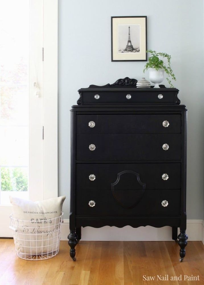 11 photos qui vont vous faire adorer la tendance déco noir | So Busy Girls