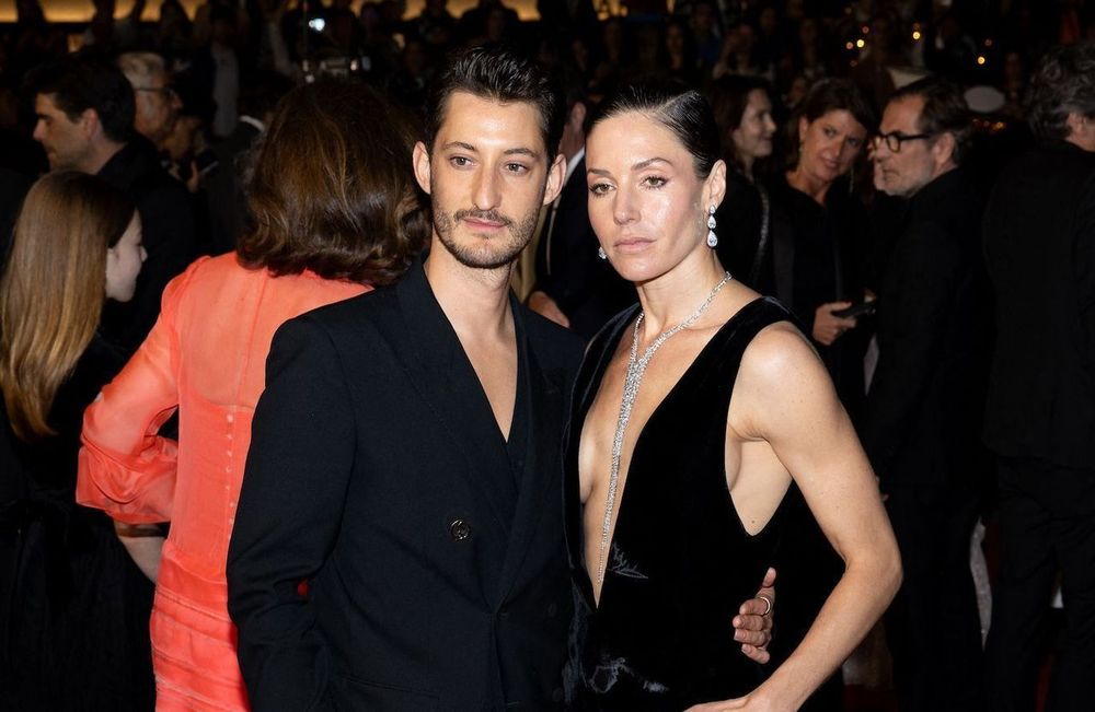 "Ce c*nnard" : la phrase de Pierre Niney sur Gilles Lellouche qui a enflammé les César | So Busy Girls