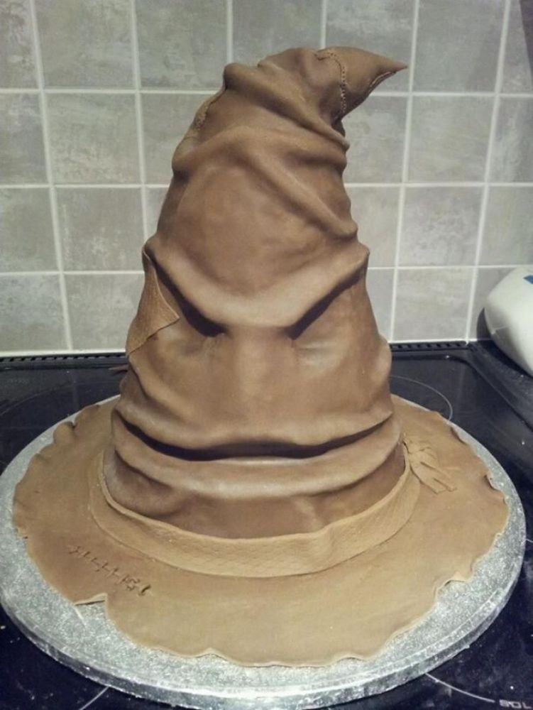 Le gâteau choixpeau de Harry Potter | So Busy Girls
