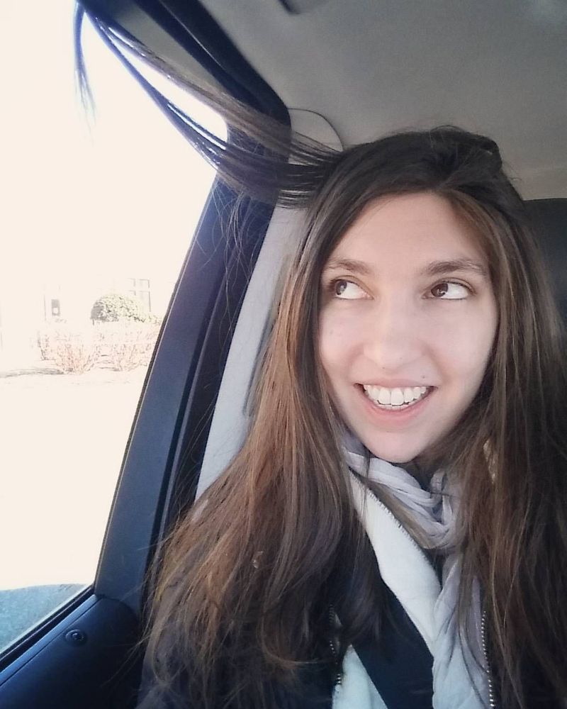 16 situations que seules les filles qui ont les cheveux longs peuvent comprendre | So Busy Girls