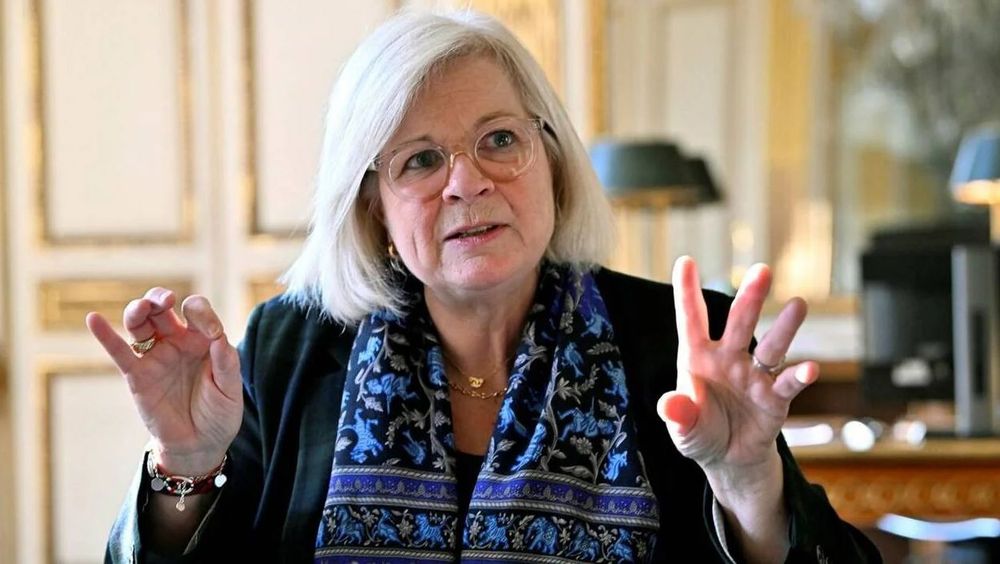 Suppression de deux jours fériés : le gouvernement se dit « prêt à travailler sur sa copie » | So Busy Girls