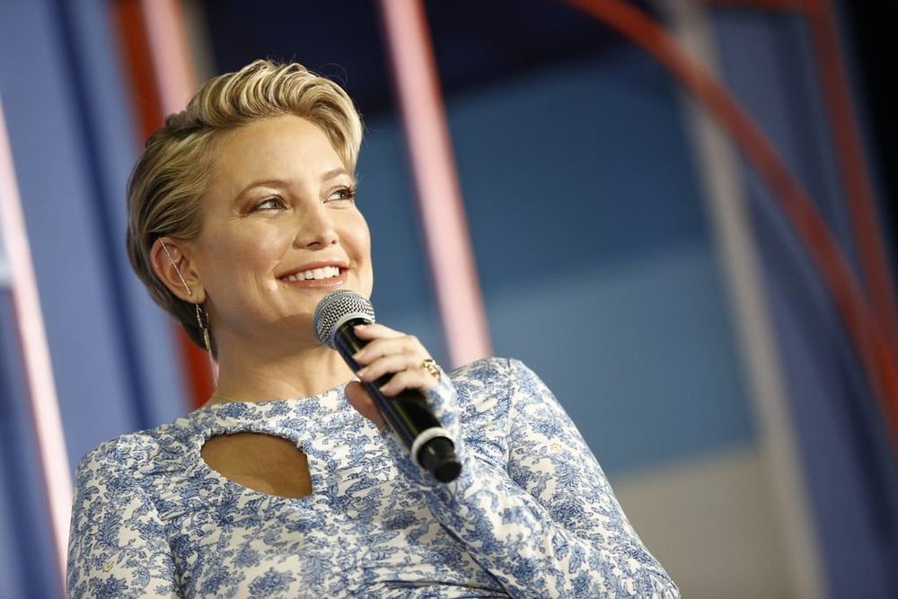 Kate Hudson | So Busy Girls