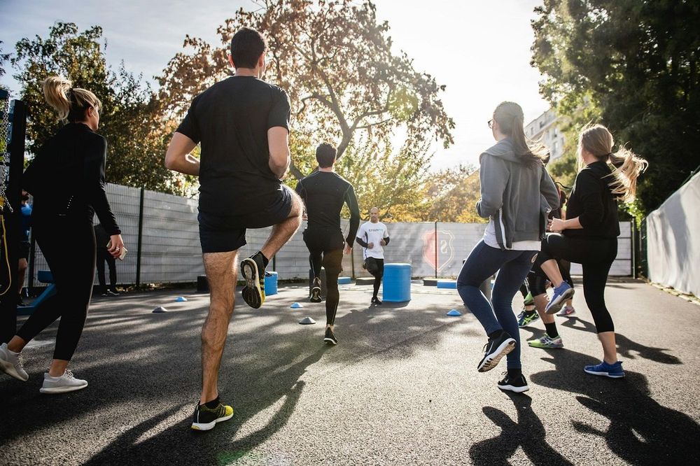 Faire du sport avec un ami augmente la motivation et améliore les performances | So Busy Girls