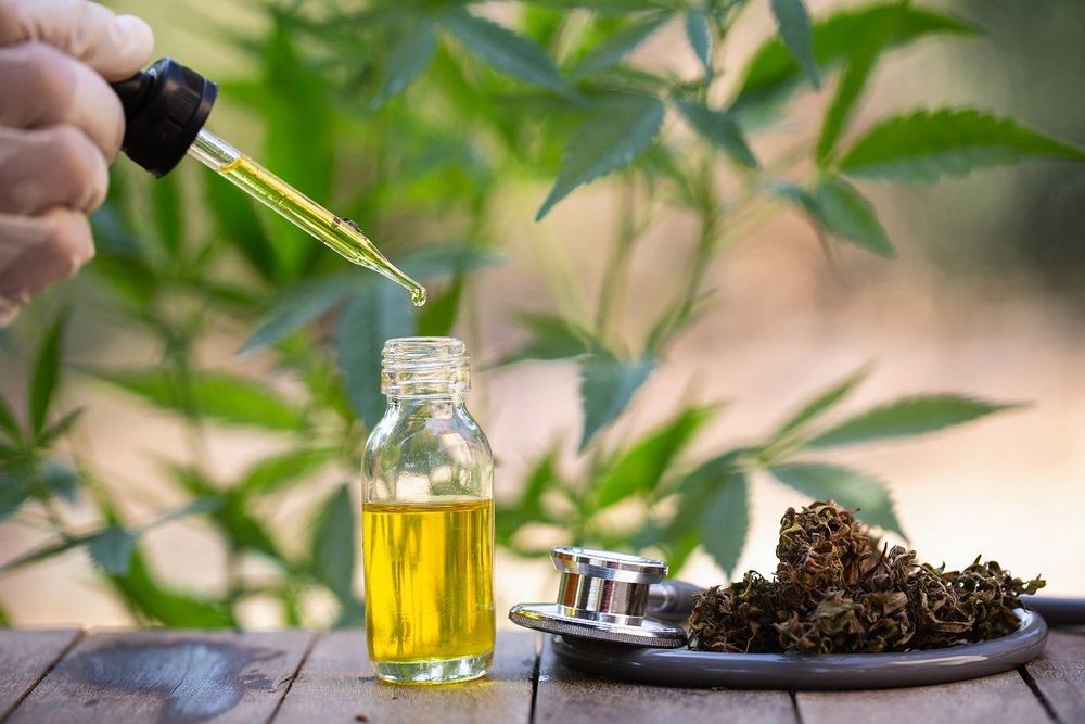 5 effets de l’huile de CBD que vous ne connaissiez pas | So Busy Girls