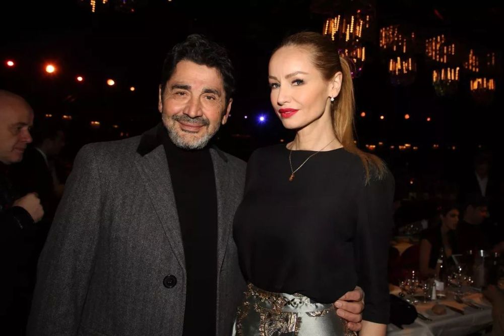 Adriana Karembeu : pourquoi son ex, puissant homme d’affaires à Marrakech, se retrouve au cœur d’un scandale explosif | So Busy Girls