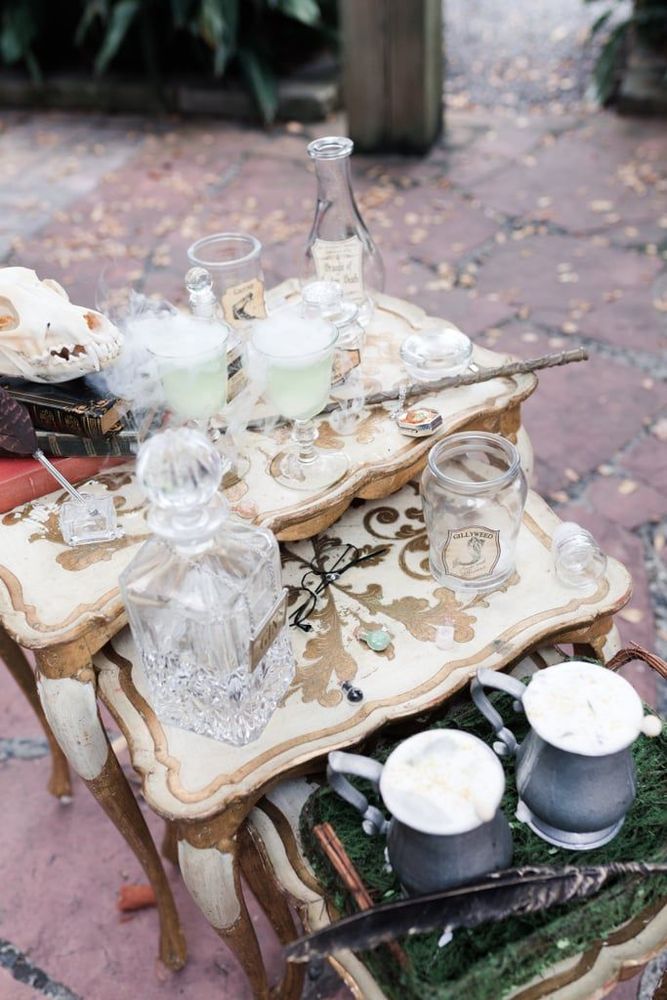 Ce mariage Harry Potter inspiré de la maison Serpentard est tellement réussi que les fans seront séduits | So Busy Girls