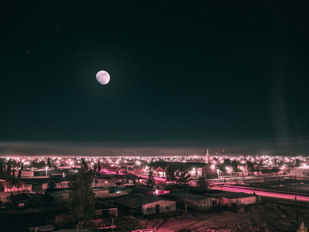 À 4h11 exactement : cette lune très attendue va apparaître dans le ciel et peu de gens savent quand vraiment la regarder | So Busy Girls