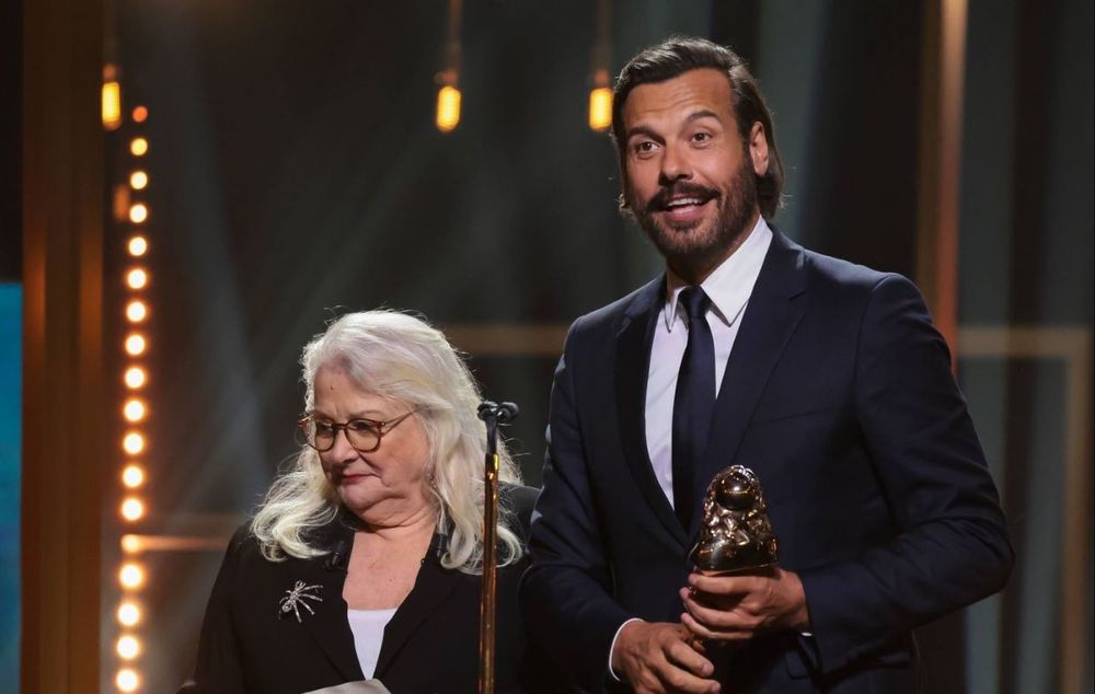 Laurent Lafitte et Josiane Balasko sacrés aux Molières : deux noms qui ont marqué la soirée | So Busy Girls
