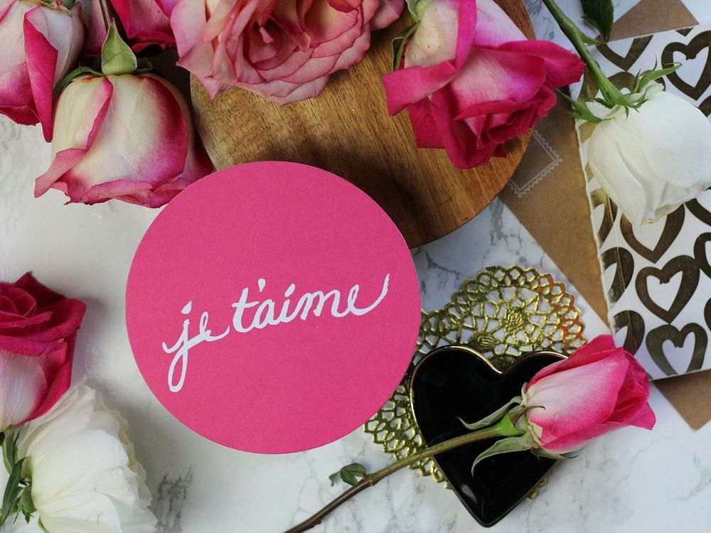 Voici à quoi vous attendre en février 2025 selon chaque signe astrologique | So Busy Girls