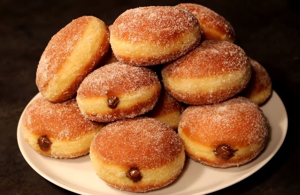 La recette parfaite pour faire ses beignets maison au Nutella, à la confiture ou à la compote de pommes | So Busy Girls