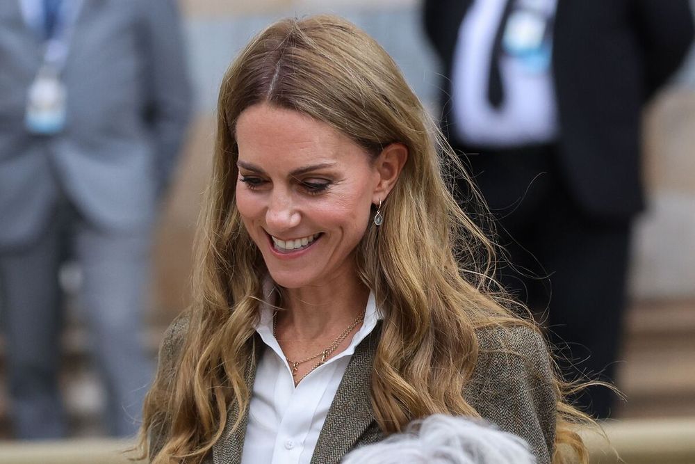 Kate Middleton accusée de porter une perruque : pourquoi sa nouvelle chevelure blonde a déclenché une énorme polémique | So Busy Girls