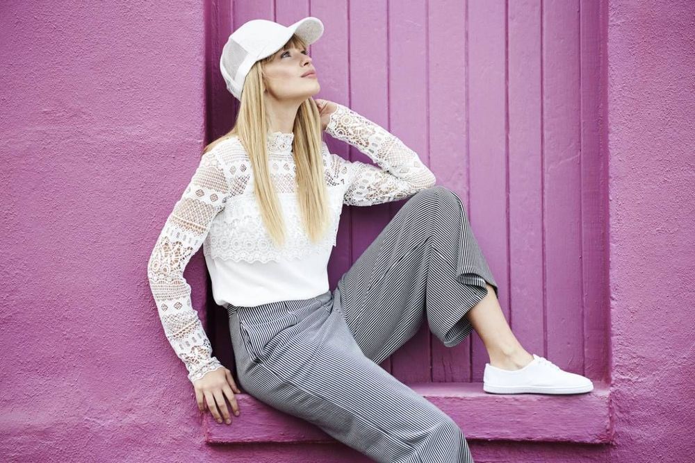 Comment porter le pantalon taille haute avec classe ? | So Busy Girls
