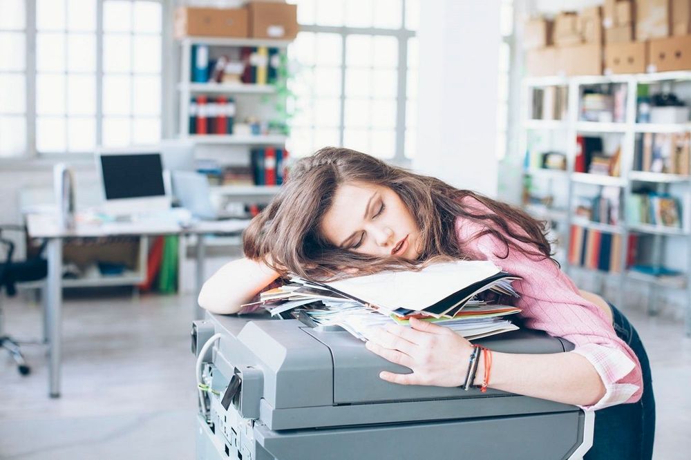 Voici les 5 emplois qui nuisent le plus à notre sommeil (et ceux qui permettent de mieux dormir) | So Busy Girls