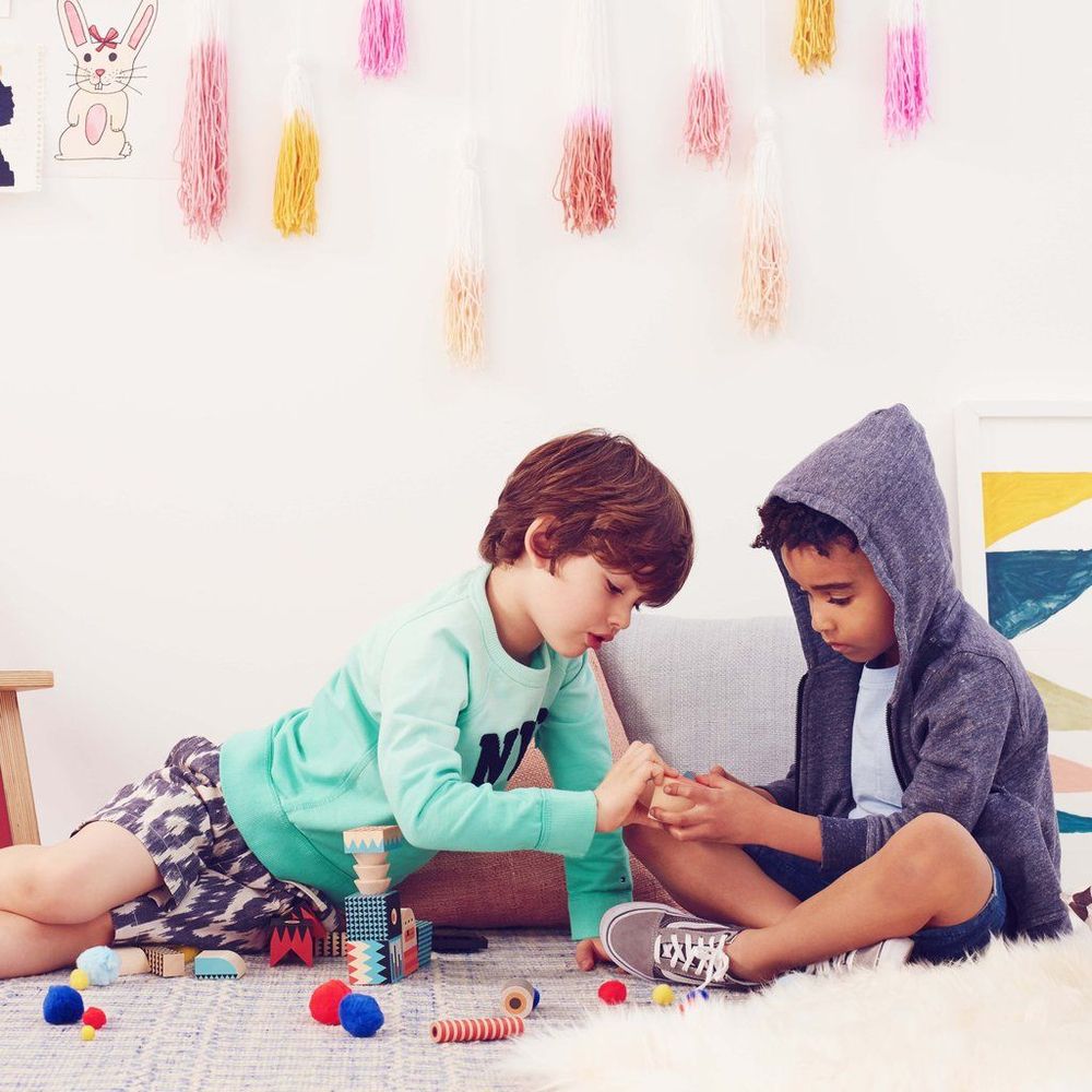 10 jeux à faire pour occuper ses enfants quand il pleut | So Busy Girls