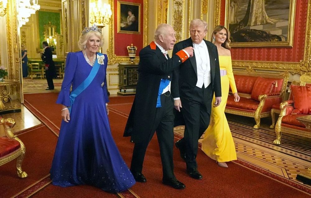 Charles III impose ses règles à Windsor : Trump privé de certains privilèges | So Busy Girls