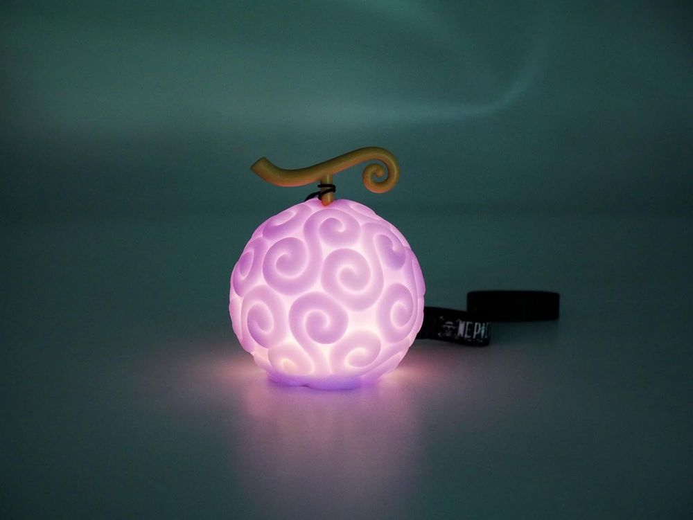 Les fruits du démon lumineux de Teknofun : la touche magique qui fera briller les fans de One Piece | So Busy Girls