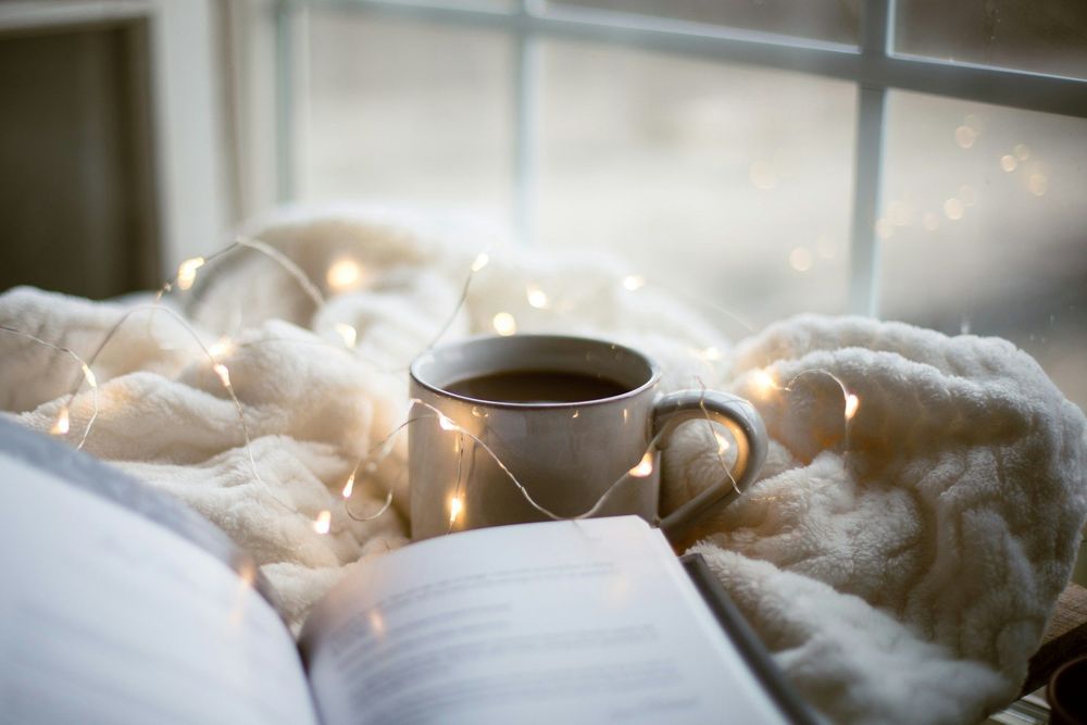 Horoscope lundi 12 janvier 2026 pour chaque signe astrologique : voici ce que les astres vous réservent aujourd’hui | So Busy Girls