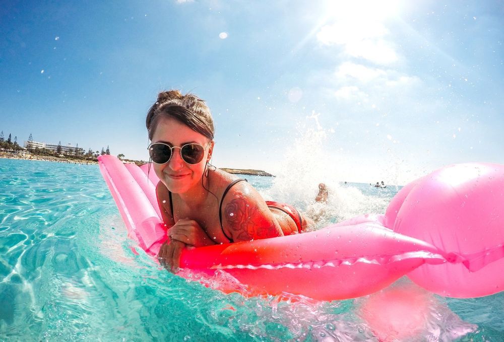 Les 5 choses que les Français font pour passer de bonnes vacances | So Busy Girls