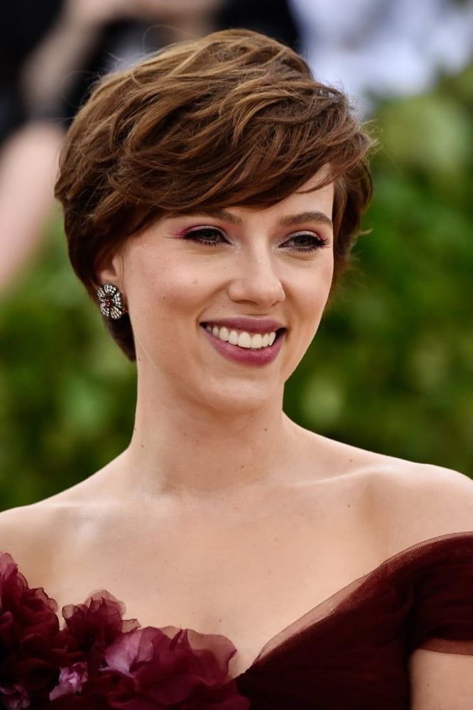 Scarlett Johansson | So Busy Girls