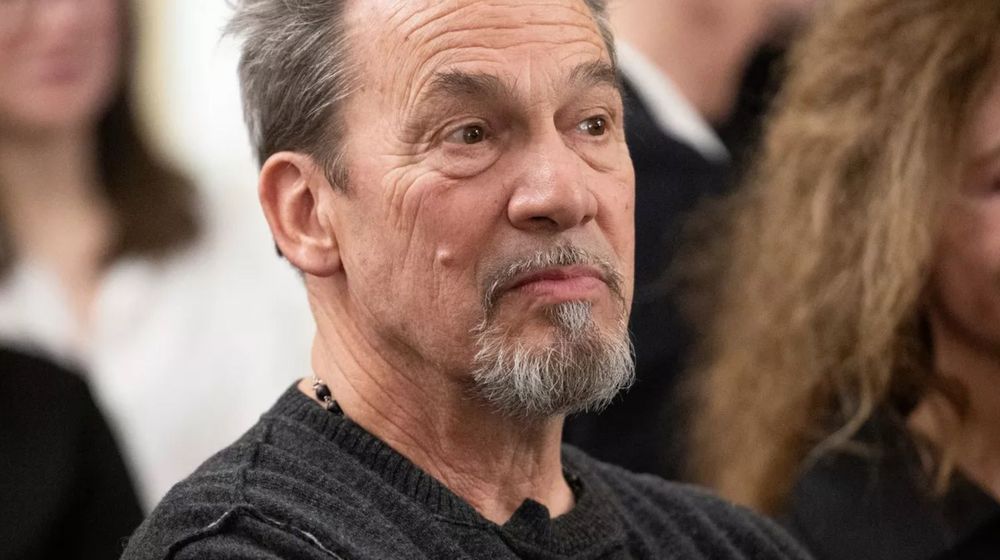 Florent Pagny visé à nouveau : ce que révèle la multiplication des cambriolages de célébrités | So Busy Girls
