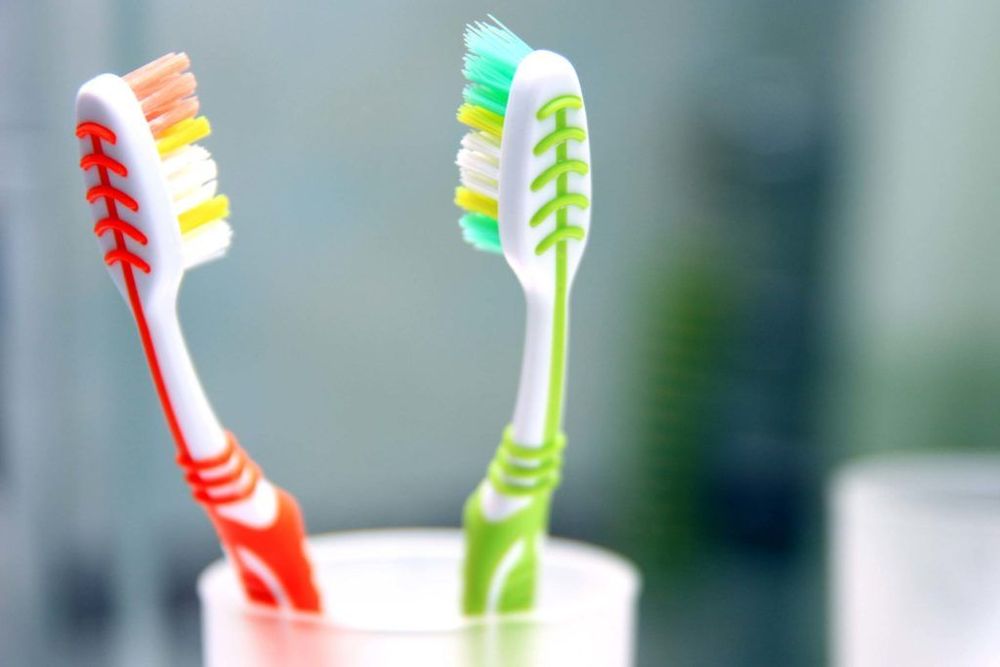 J'ai été malade : quand faut-il changer de brosse à dents ? | So Busy Girls