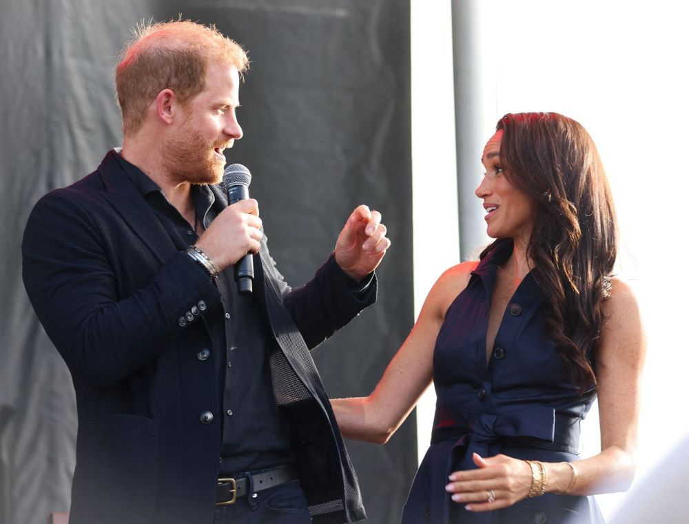 Entre rêve et désillusion : la vraie vie de Meghan Markle et Harry derrière les murs de Montecito | So Busy Girls