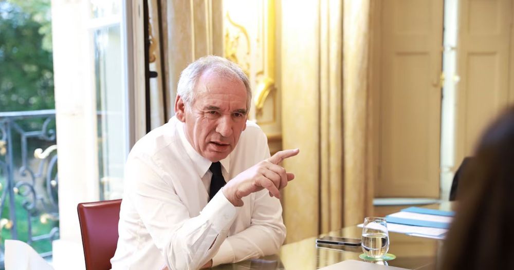 Suppression de deux jours fériés serait une mesure “discutable” selon François Bayrou | So Busy Girls