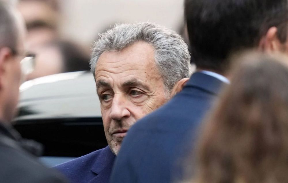 Nicolas Sarkozy en prison : les lettres émouvantes de Sébastien Chenu qui lui redonnent espoir | So Busy Girls