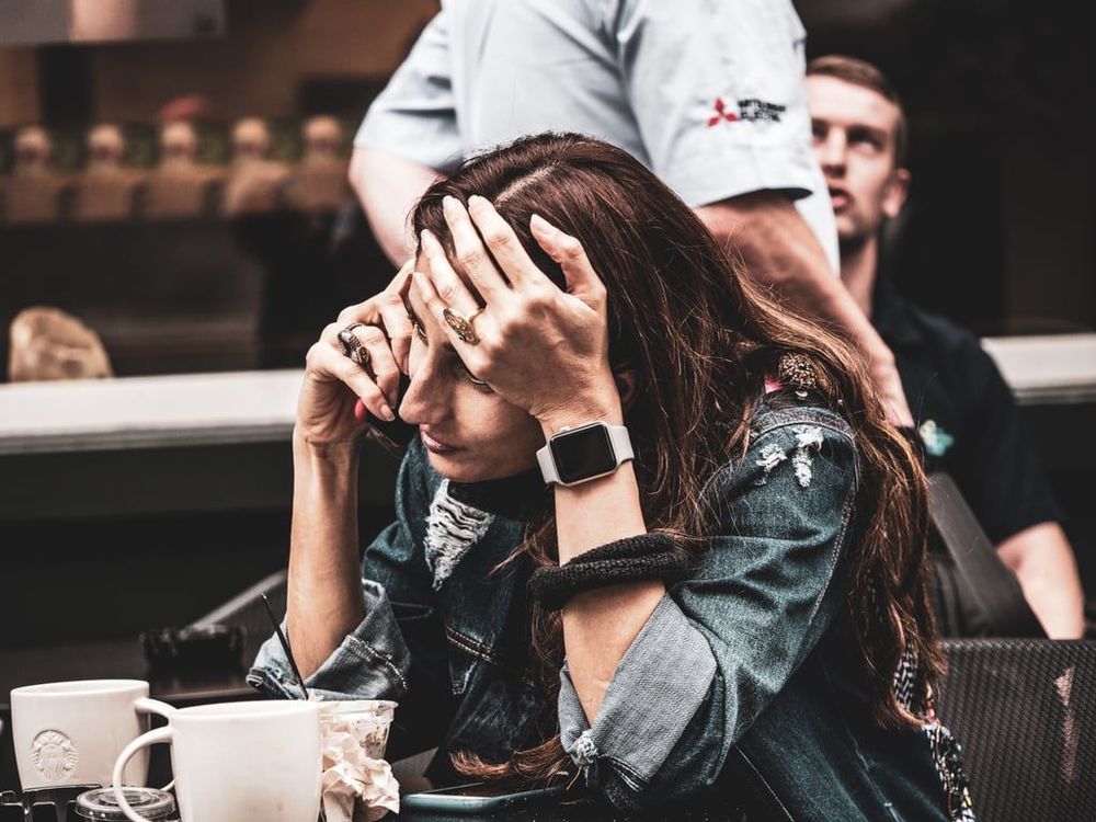 5 choses que le stress fait à votre métabolisme (et pourquoi ça vous fait grossir) | So Busy Girls