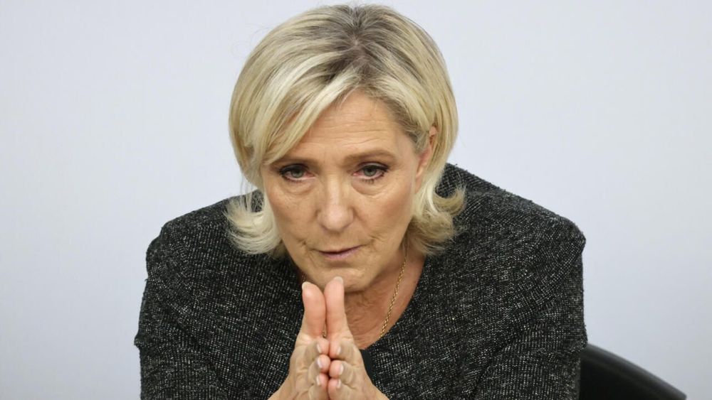 Macron jugé « irrationnel » par Marine Le Pen, qui prépare le RN à une dissolution | So Busy Girls