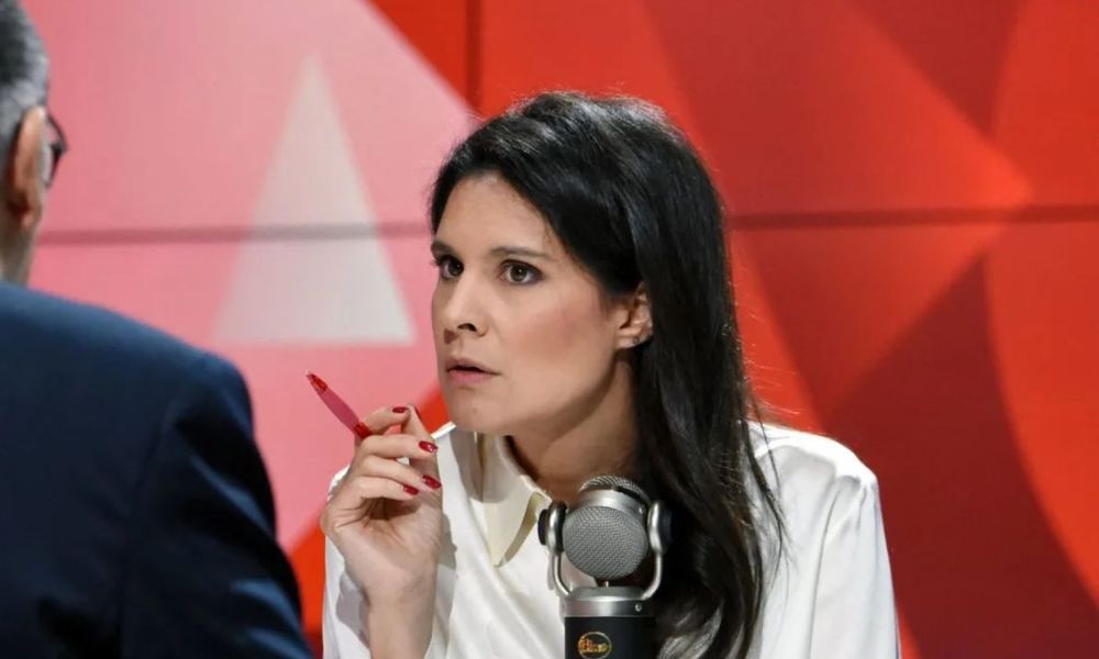 "C’est l’hôpital qui se fout de la charité" : Apolline de Malherbe perd son calme face à Éric Ciotti | So Busy Girls
