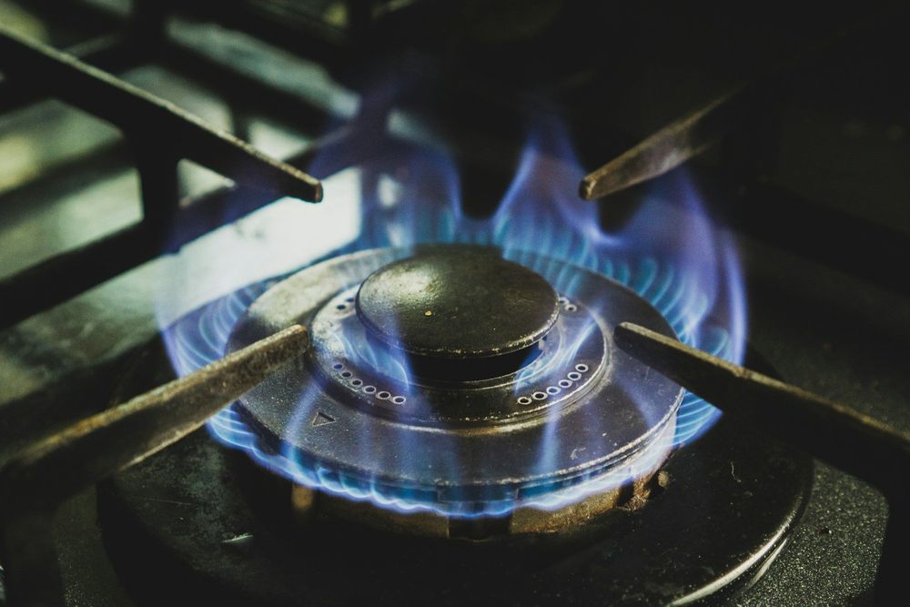 Le gaz s’envole de 30 % en Europe : ce qui se prépare vraiment pour les factures des Français | So Busy Girls