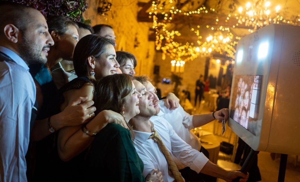 Mariage : pourquoi prévoir un photobooth le jour J ? | So Busy Girls