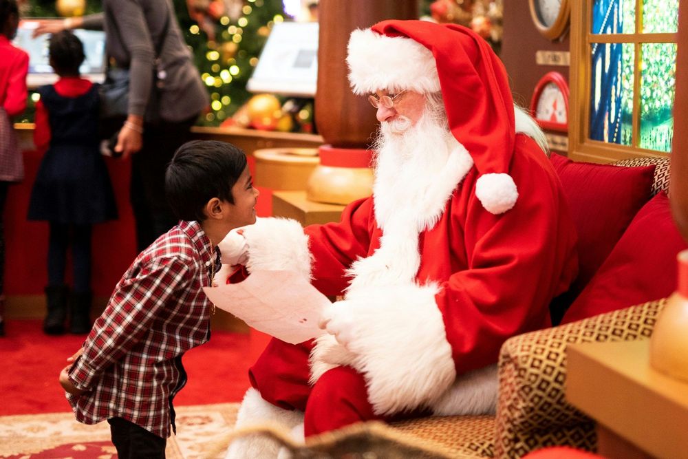 « À vos lettres ! » : le secrétariat du Père Noël ouvre ce mercredi, et ce que La Poste prépare cette année va émerveiller les enfants | So Busy Girls