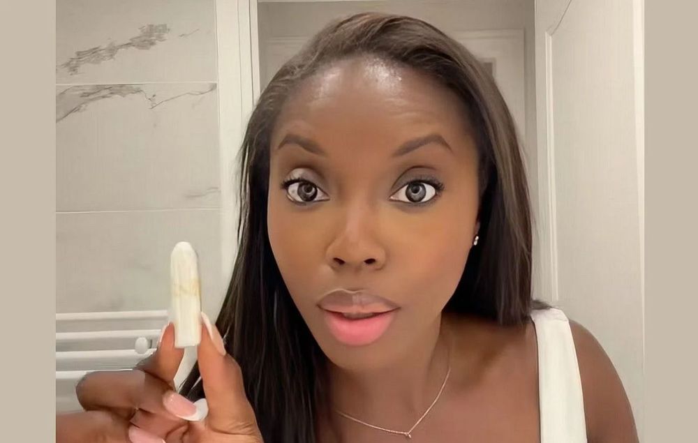 « Un truc complètement dingue » : voilà pourquoi les tampons hygiéniques européens font le buzz | So Busy Girls