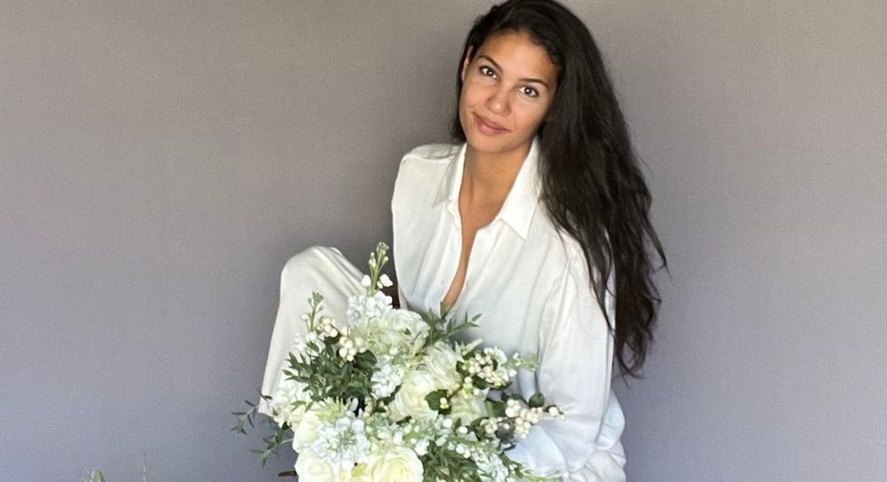"Ce n’est pas un plan B" : pourquoi Chloé Mortaud a quitté les paillettes pour les fleurs | So Busy Girls