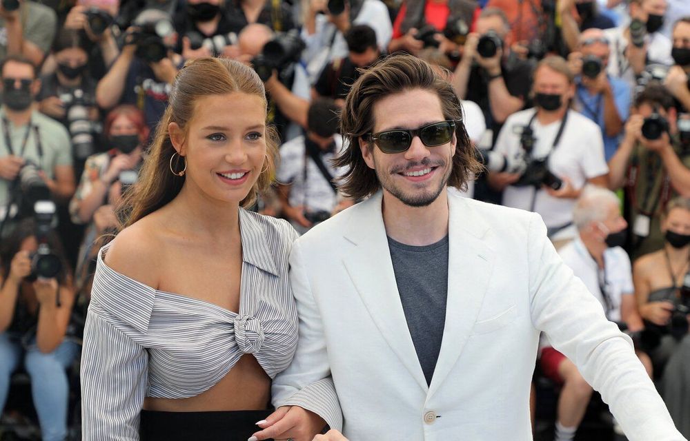 François Civil et Adèle Exarchopoulos : pourquoi ce couple médiatisé et très glamour intrigue autant | So Busy Girls