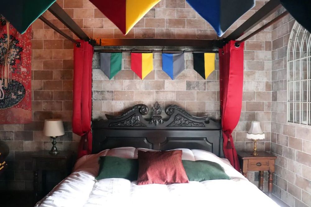 Passez un séjour magique en Alsace dans ce gîte inspiré d’Harry Potter | So Busy Girls