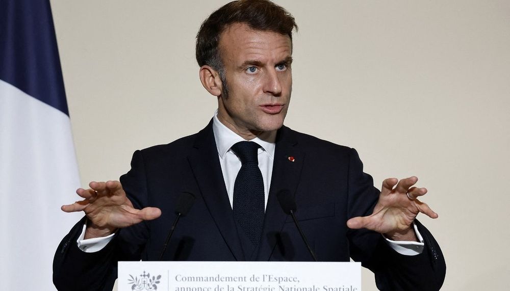 Ce que Emmanuel Macron a dit en plein conseil des ministres fait beaucoup réagir : sa mise en garde très claire contre les alliances | So Busy Girls