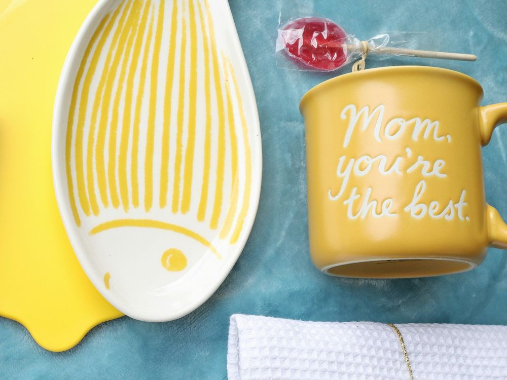 12 idées de cadeaux originaux et touchants pour la fête des mères | So Busy Girls