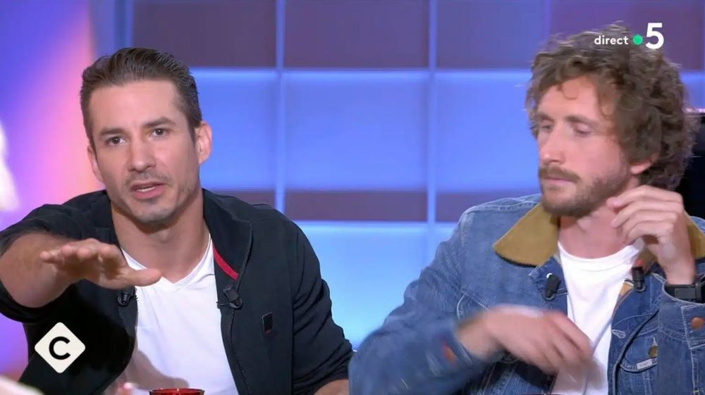 "Vous voulez vraiment que je rechute chez vous ?" : comment Jérémy Ferrari, ancien alcoolique, a recadré Anne-Élisabeth Lemoine dans "C à Vous" | So Busy Girls
