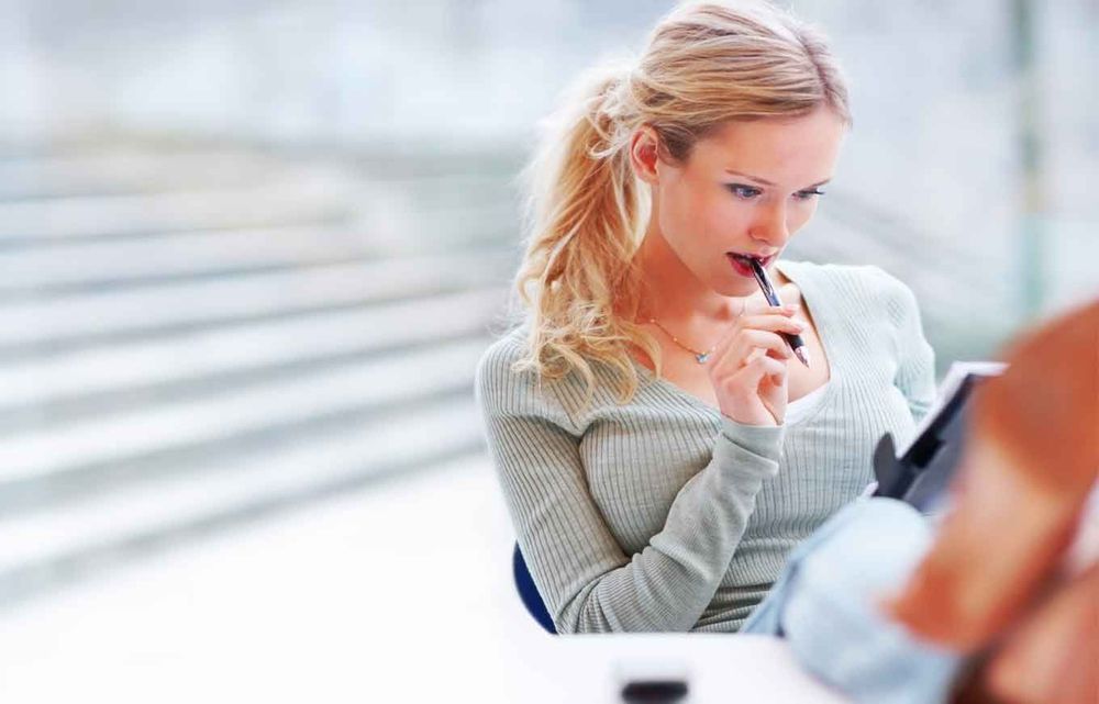 15 signes que vous êtes un vrai intello | So Busy Girls