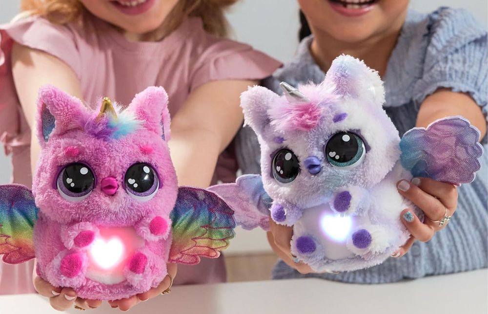 Hatchimals Alive : l'oeuf mystérieux à faire éclore pour découvrir une adorable peluche qui parle, danse, s'illumine et bat des ailes | So Busy Girls