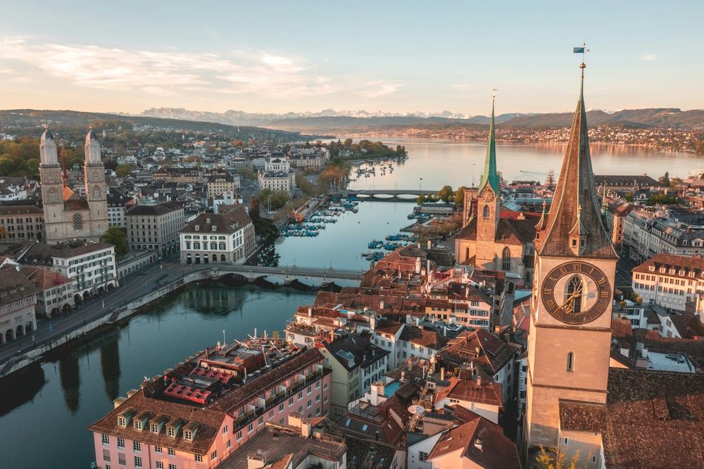 Sorties à Zurich : les meilleurs endroits pour faire des rencontres internationales | So Busy Girls